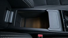 Volvo XC40 2.0 B3P Plus Black Edition 5dr Auto Petrol Estate